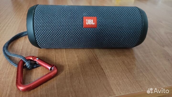 Колонка JBL flip Essential