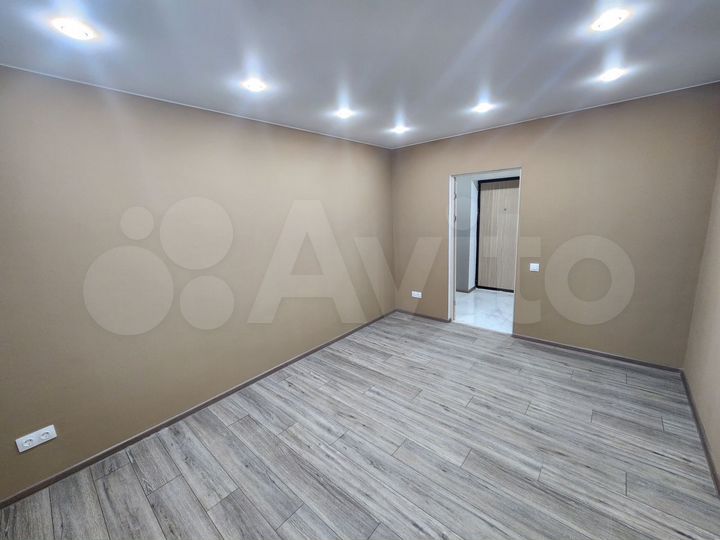 2-к. квартира, 55 м², 5/5 эт.