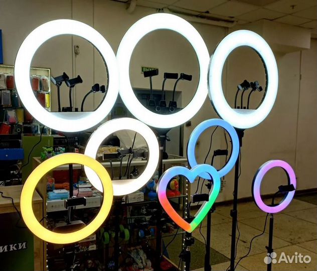 Кольцевые лампы с штативом