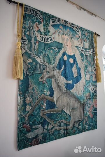 Гобелен -Дикая женщина с единорогом,готика