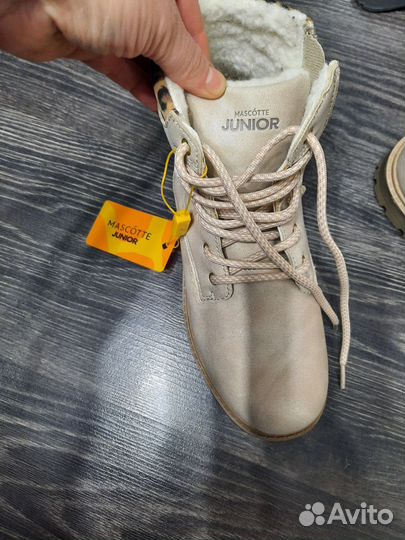 Демисезонные ботинки mascotte 34 новые