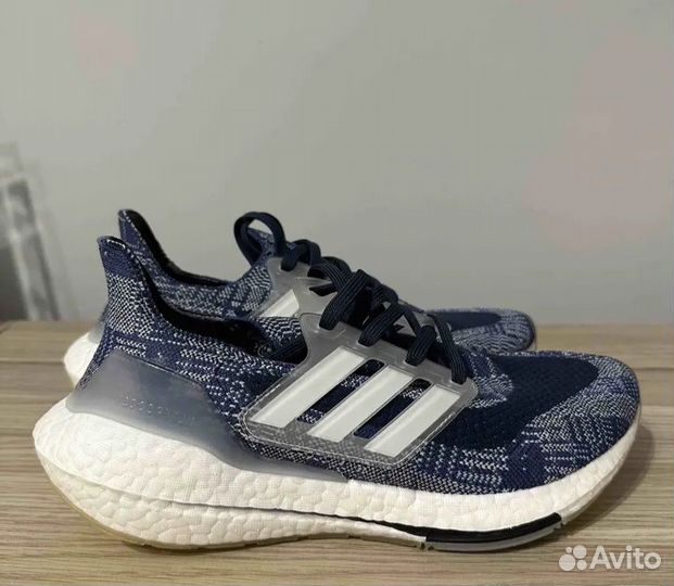 Беговые кроссовки Adidas Ultraboost 21