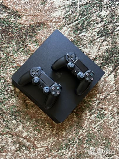 Sony PlayStation 4 Slim 1TB CUH-2208B+2 Джоя+Игры