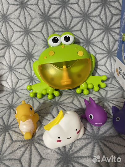 Игрушки в ванную для малышей