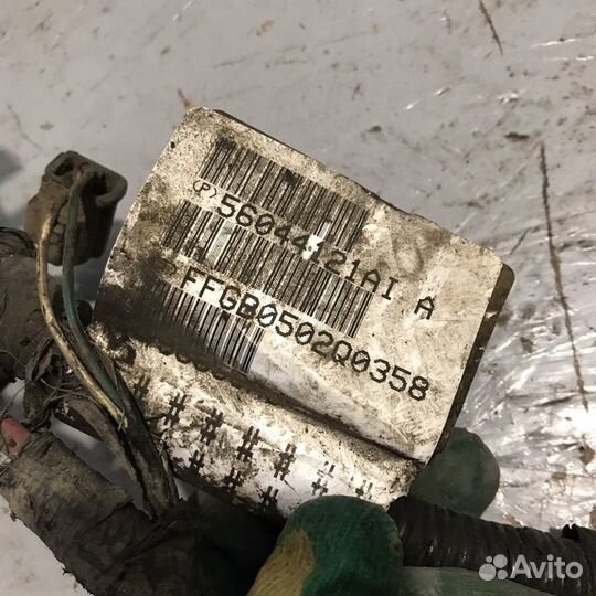 Проводка клемма аккумулятора Jeep Cherokee KJ Libe