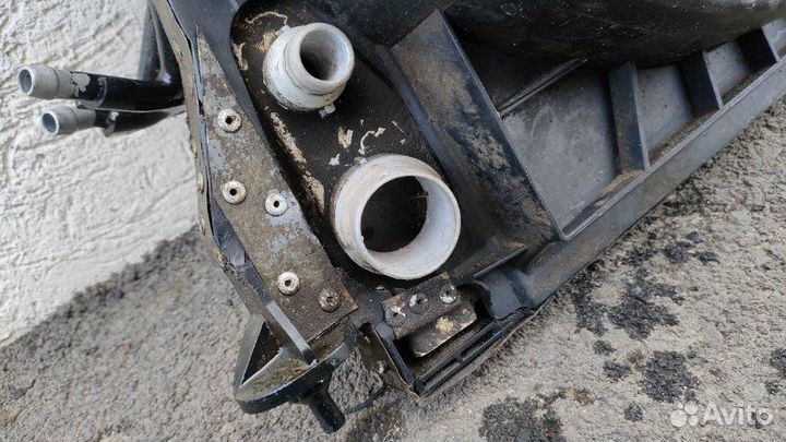 Радиатор охлаждения Audi A8 D3 6.0 BHT 2008