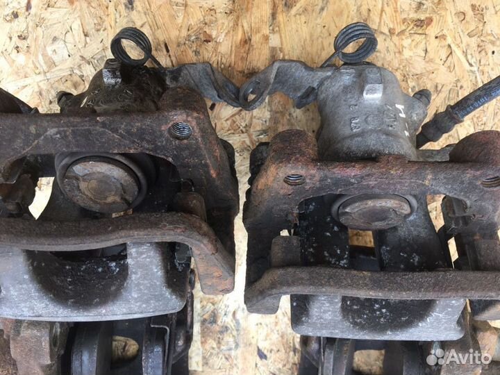 Opel Astra H G Zafira A Meriva A суппорт тормозной