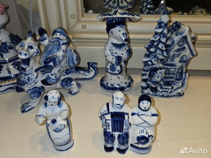 Фигурки гжель