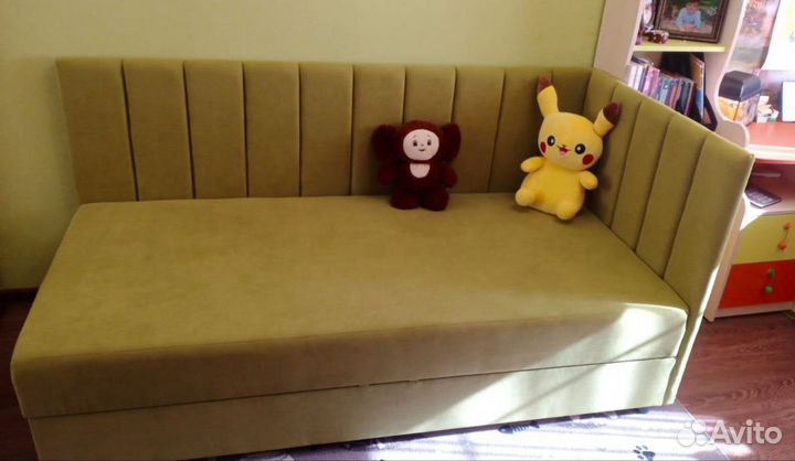 Детская кровать с диваном