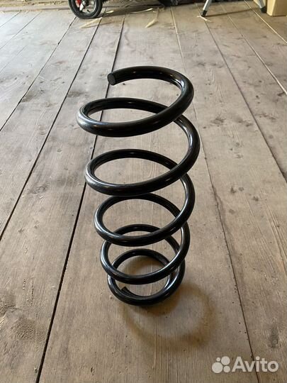 Пружина передняя Октавия А5