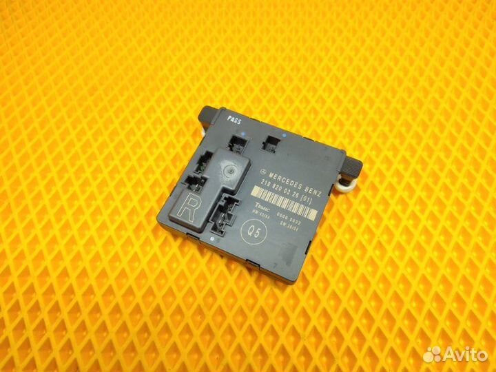 Блок управления двери задний правый Mercedes Cls