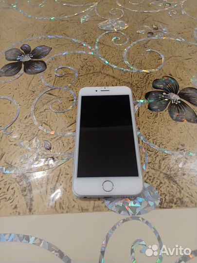 iPhone 6S, 64 ГБ