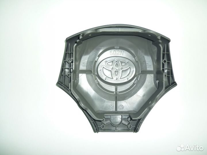 Крышка подушки безопасности руля Toyota Corolla