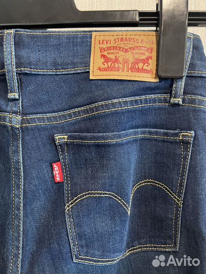 Джинсы женские levis 712 Slim размер 26 синие