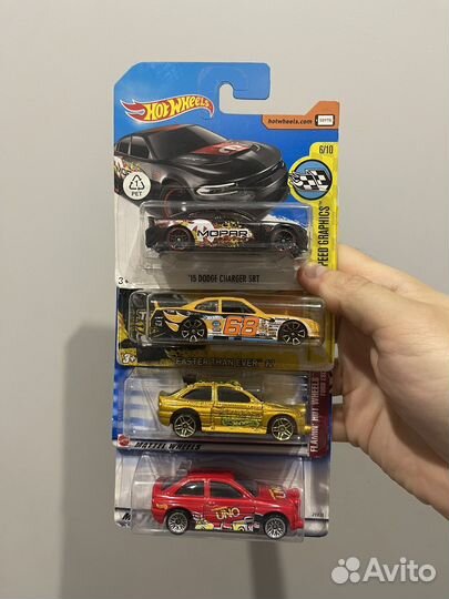 Машинки Hot wheels main line