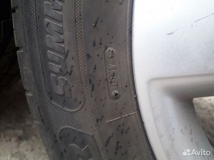 Шины летние 215/60 R17 96 на дисках