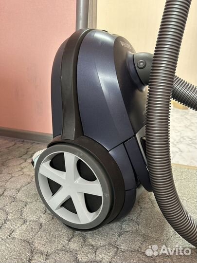 Пылесос Philips