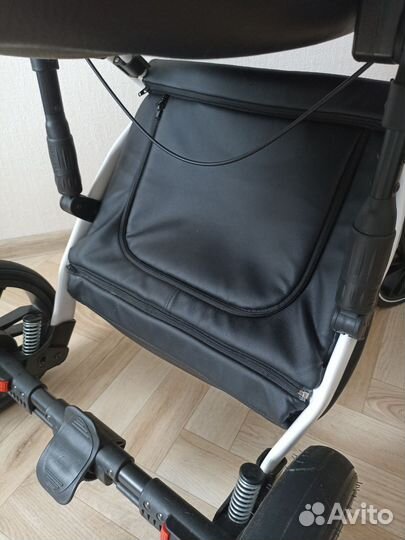 Коляска Lonex comfort 2 в 1 + автолюлька