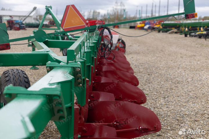 Плуг Минойтовский ремонтный завод ПЗН-8-40-01, 2024