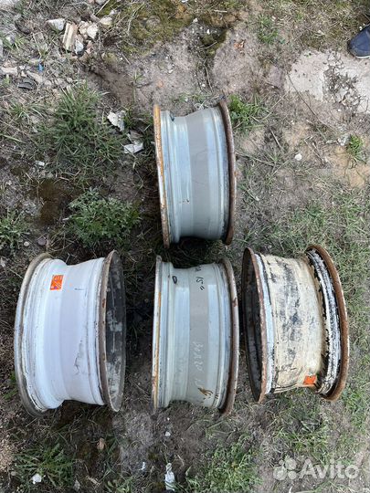 Диски на Волгу r15 5x108