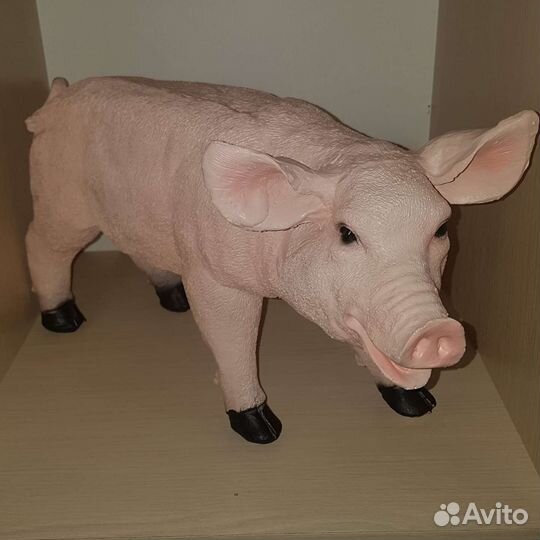 Садовые фигуры свинка