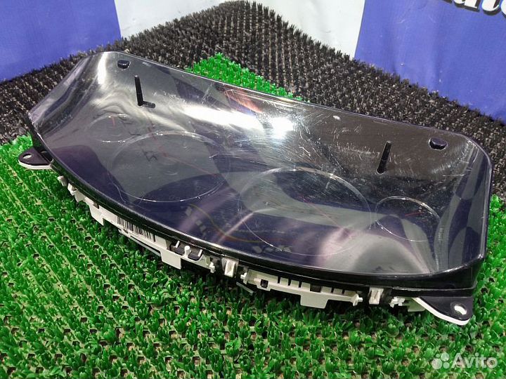 Щиток приборов Nissan Pathfinder