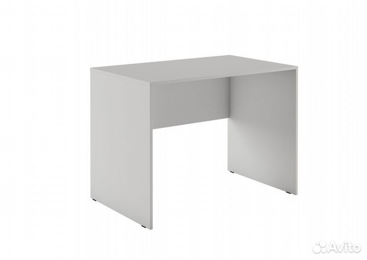 Письменный стол 