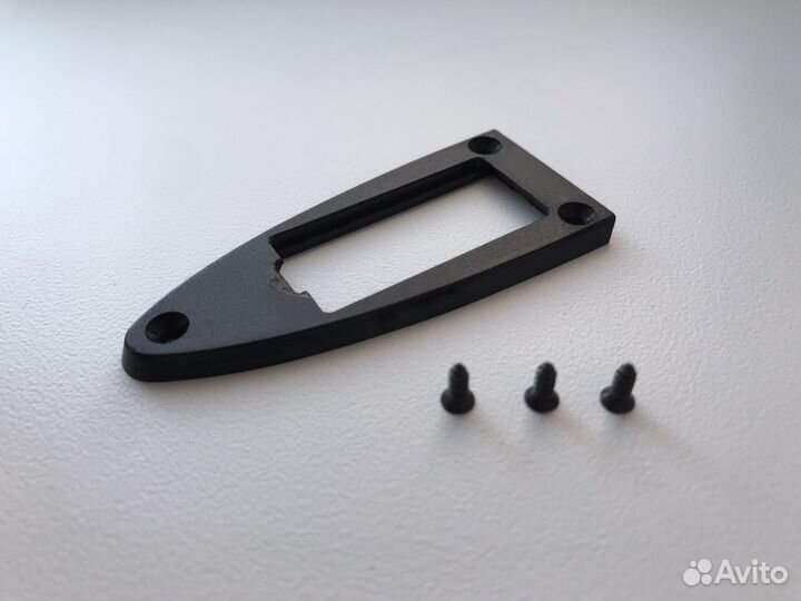 Рамка для крышки анкера бас гитары Warwick