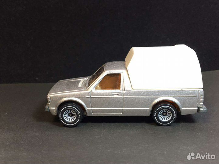 Модель VW pickup truck 1:55