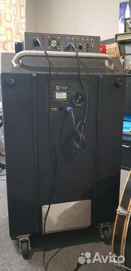 Продам басовый кабинет Ampeg