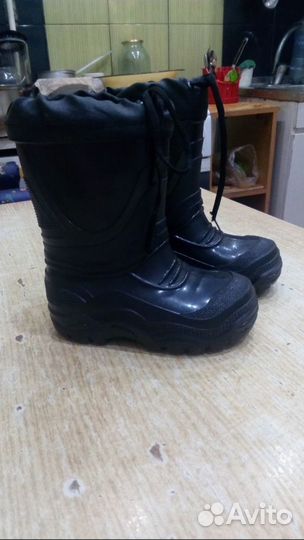 Резиновые сапоги с утеплением
