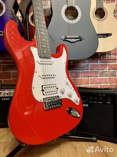 Электрогитара + комбик + ремень (комплект)