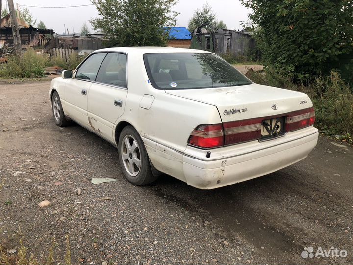 Toyota Crown 3.0 AT, 1997, 150 000 км