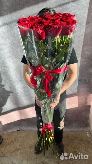 Гигантские розы