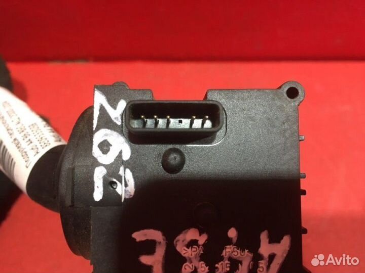 Переключатель подрулевой правый Audi A4 B6 ALZ