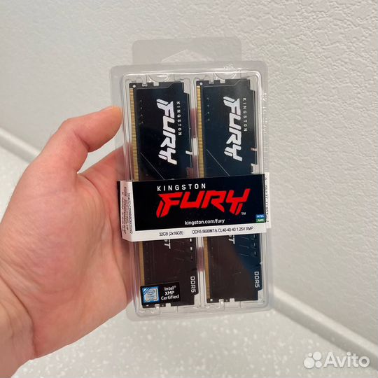 Оперативная память Kingston Fury DDR5