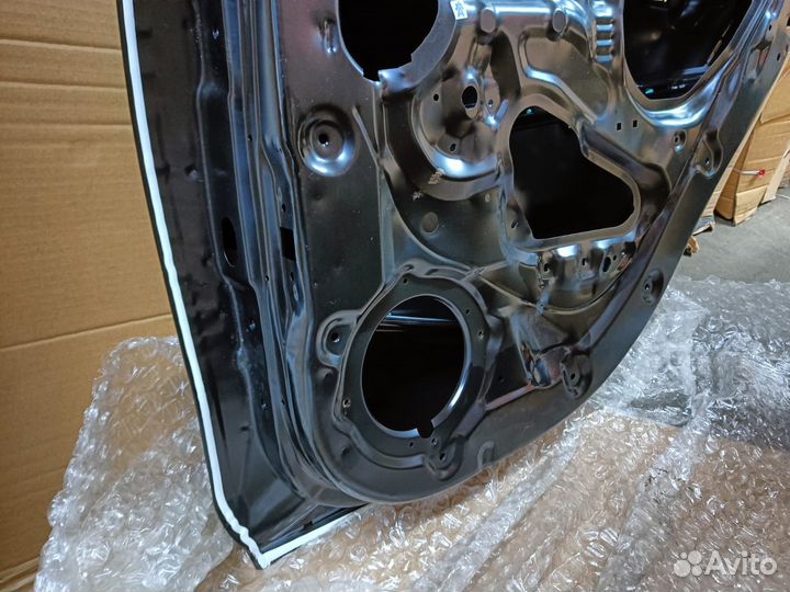 Дверь задняя правая Kia Rio 4