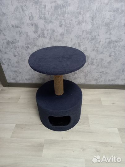 Домик для кошки с когтеточкой