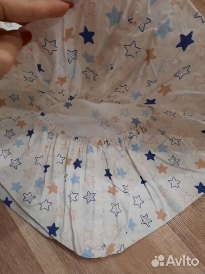 Простыни на резинке в детскую кровать