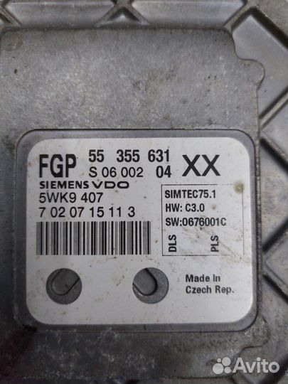 Блок управления двигателем Opel Vectra C Z18XER