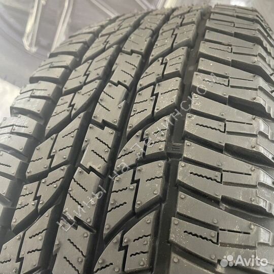 Yokohama Geolandar A/T G015 275/55 R20 117H