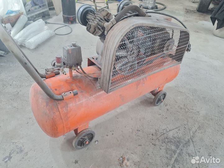 Компрессор