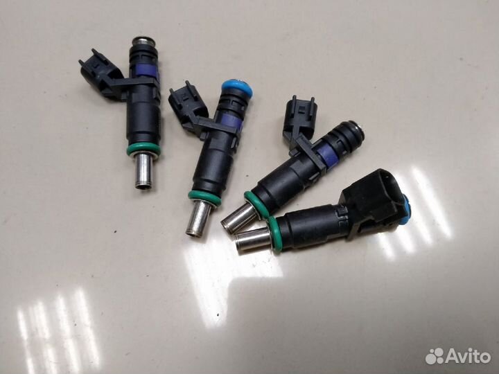 Форсунка топливная Ford Ecosport / Fiesta 6