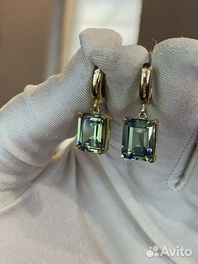 Золотые серьги