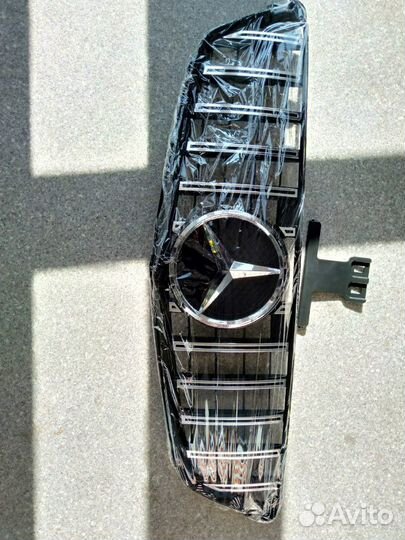 Mercedes W204 GT Line amg решётка радиатора