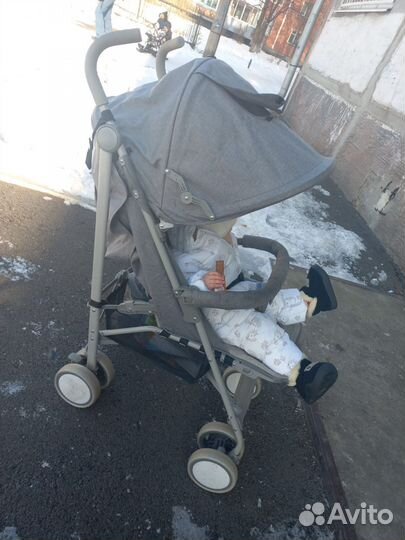 Прогулочная коляска трость