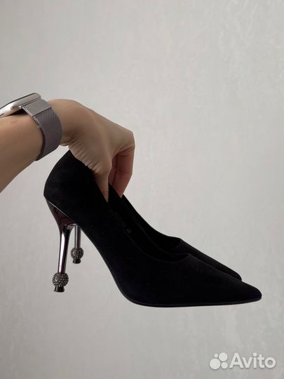Туфли на шпильке