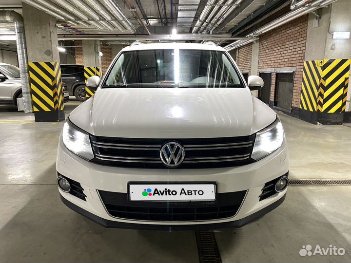 Volkswagen Tiguan 2.0 AT, 2012, 135 500 км