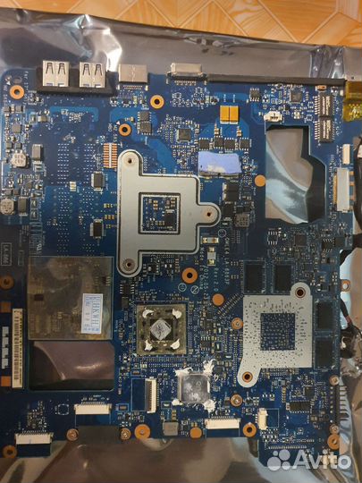 Материнская плата на запчасти