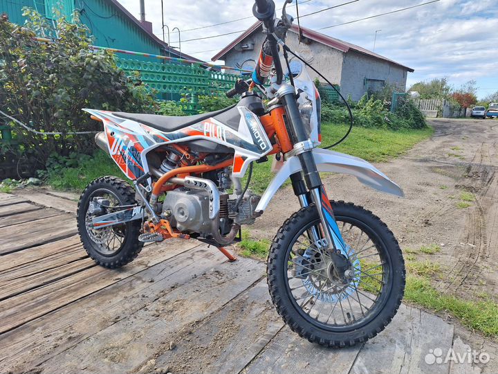 Regulmoto Pilot. 10/14